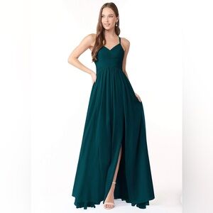 AZAZIE JEANNA
Flowy Pleated Chiffon Long Dress Pine
